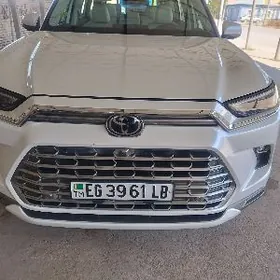 Toyota Grand Highlander 2023