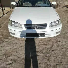 Toyota Camry 1998