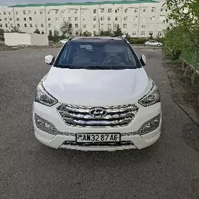 Hyundai Santa Fe 2013