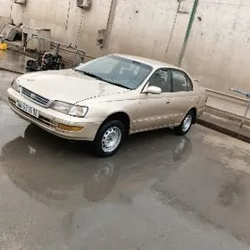 Toyota Corona 1993