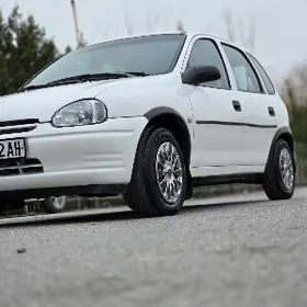 Opel Corsa 1996