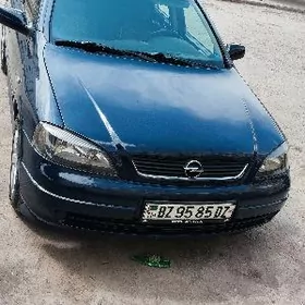 Opel Astra 2001