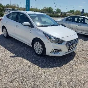 Hyundai Accent 2020