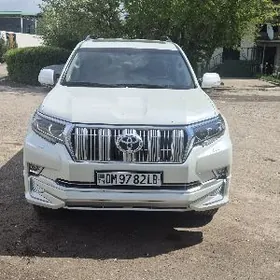 Toyota Land Cruiser Prado 2023