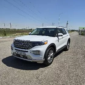 Ford Explorer 2021