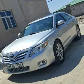 Toyota Camry 2010