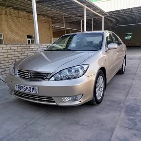 Toyota Camry 2003