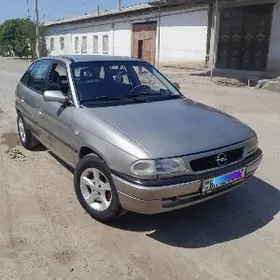Opel Astra 1996
