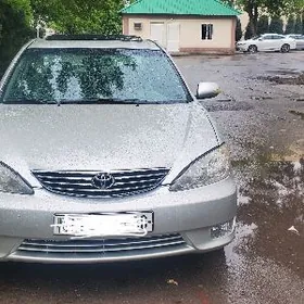Toyota Camry 2005