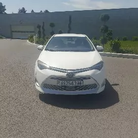 Toyota Corolla 2018