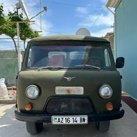 UAZ 452 1987