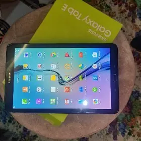 Galaxy Tab E Samsung