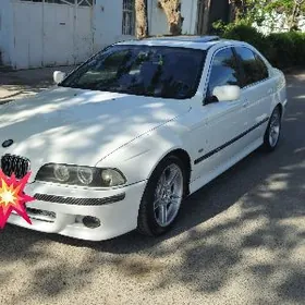 BMW E39 2001