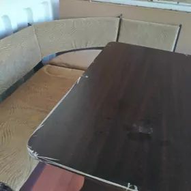 Уголок диван со столом