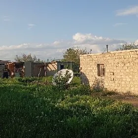 Mellek ýer satlyk 8 sotuk