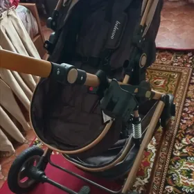 Детская коляска