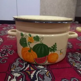 ЭМАЛИРОВАННЫЕ КОСТРЮЛИ