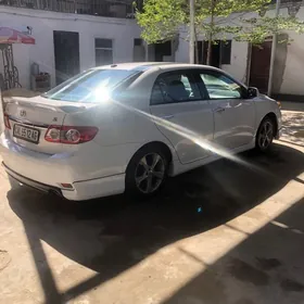 Toyota Corolla 2012