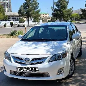 Toyota Corolla 2011