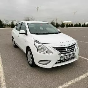 Nissan Sunny 2023