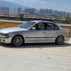 BMW 528 2002