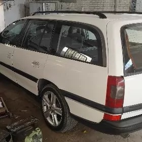 Opel Omega 1995