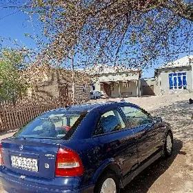 Opel Astra 1999