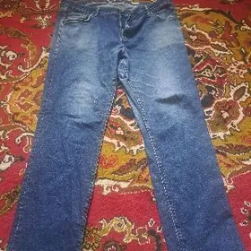 Джинсы