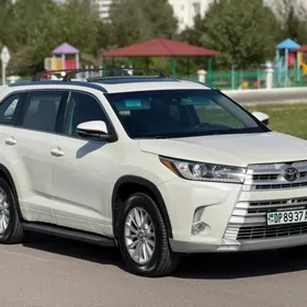 Toyota Highlander 2018
