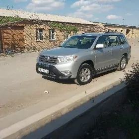 Toyota Highlander 2012