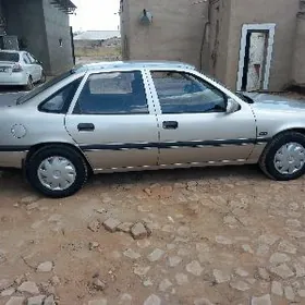 Opel Vectra 1990