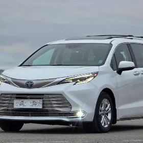 Toyota Sienna 2022