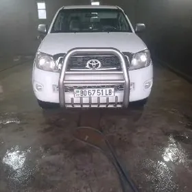 Toyota Hilux 2010