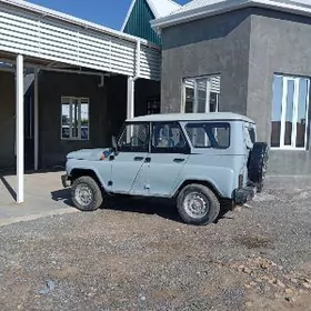 UAZ 469 2008