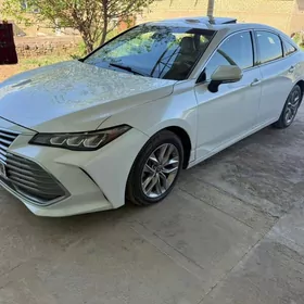 Toyota Avalon 2019