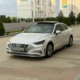 Hyundai Sonata 2021