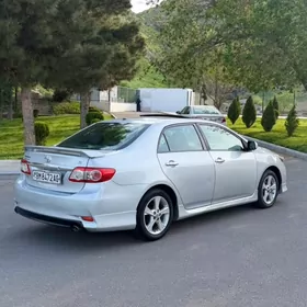 Toyota Corolla 2012