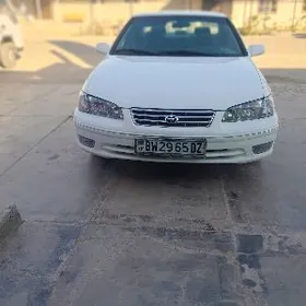 Toyota Camry 1998