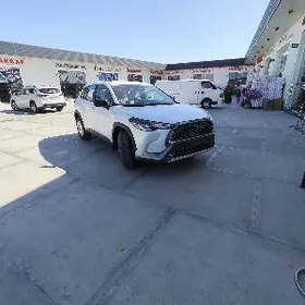 Toyota Corolla Cross 2025