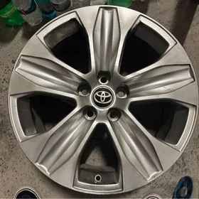 2020-2024 Highlander XLE diska