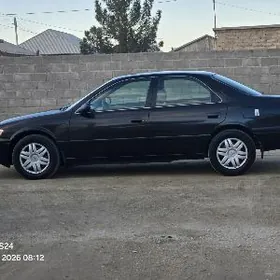 Toyota Camry 2000