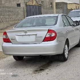 Toyota Camry 2004