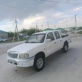 Toyota Hilux 2003