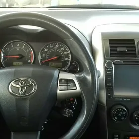 Toyota Corolla 2011