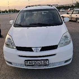 Toyota Sienna 2003