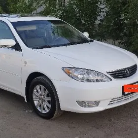 Toyota Camry 2003