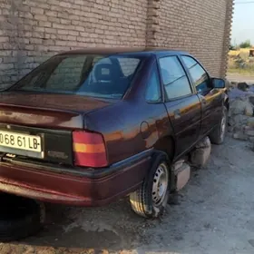 Opel Vectra 1990