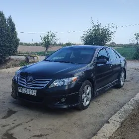 Toyota Camry 2010