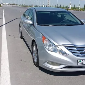 Hyundai Sonata 2011