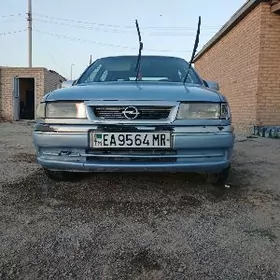 Opel Vectra 1992